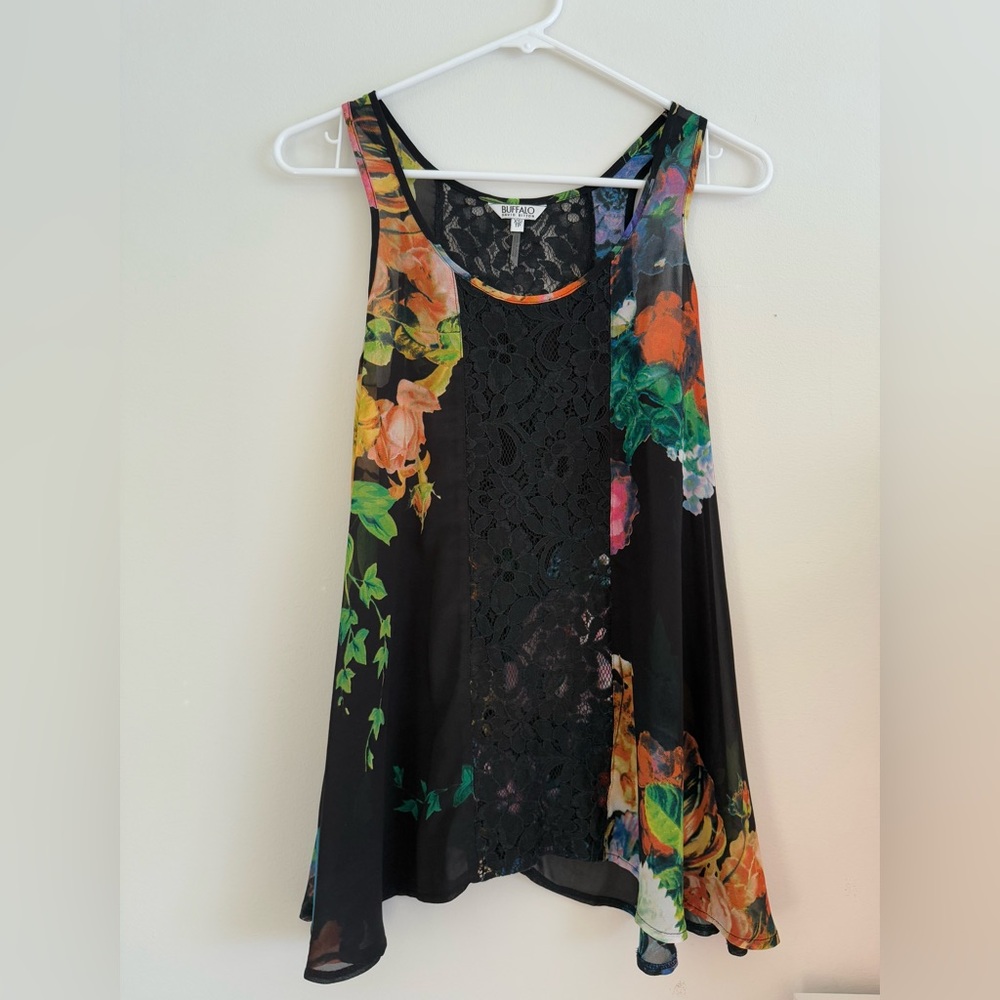 Floral mix lace top